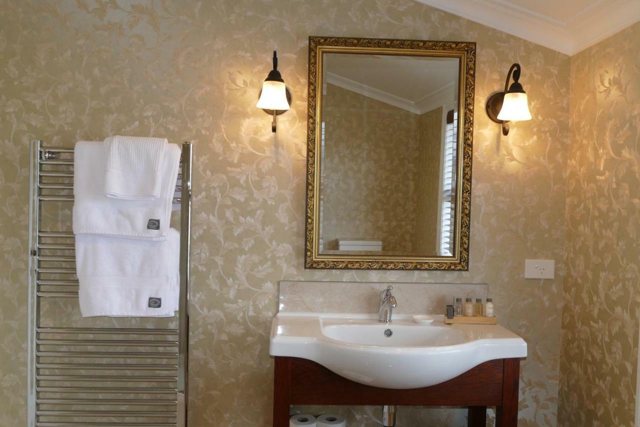 フィティアンガ Casa Aquila Bed & Breakfast エクステリア 写真